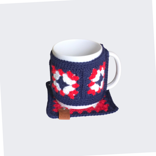 Caneca com Capa em Croché Tricolor com Base