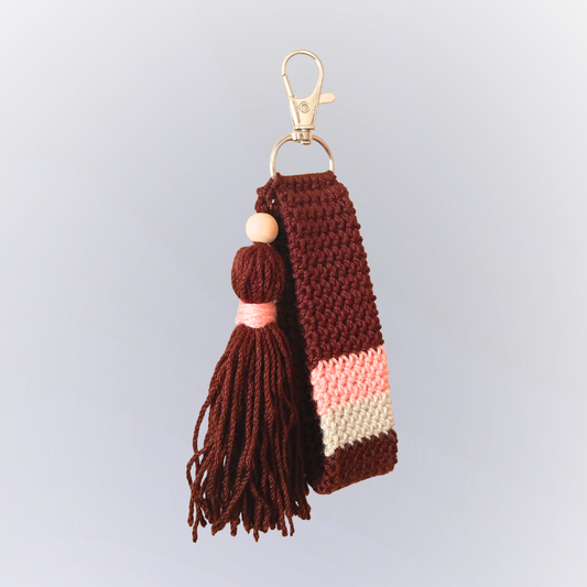 Porta-Chaves Croché CASTANHO com 2 Listas